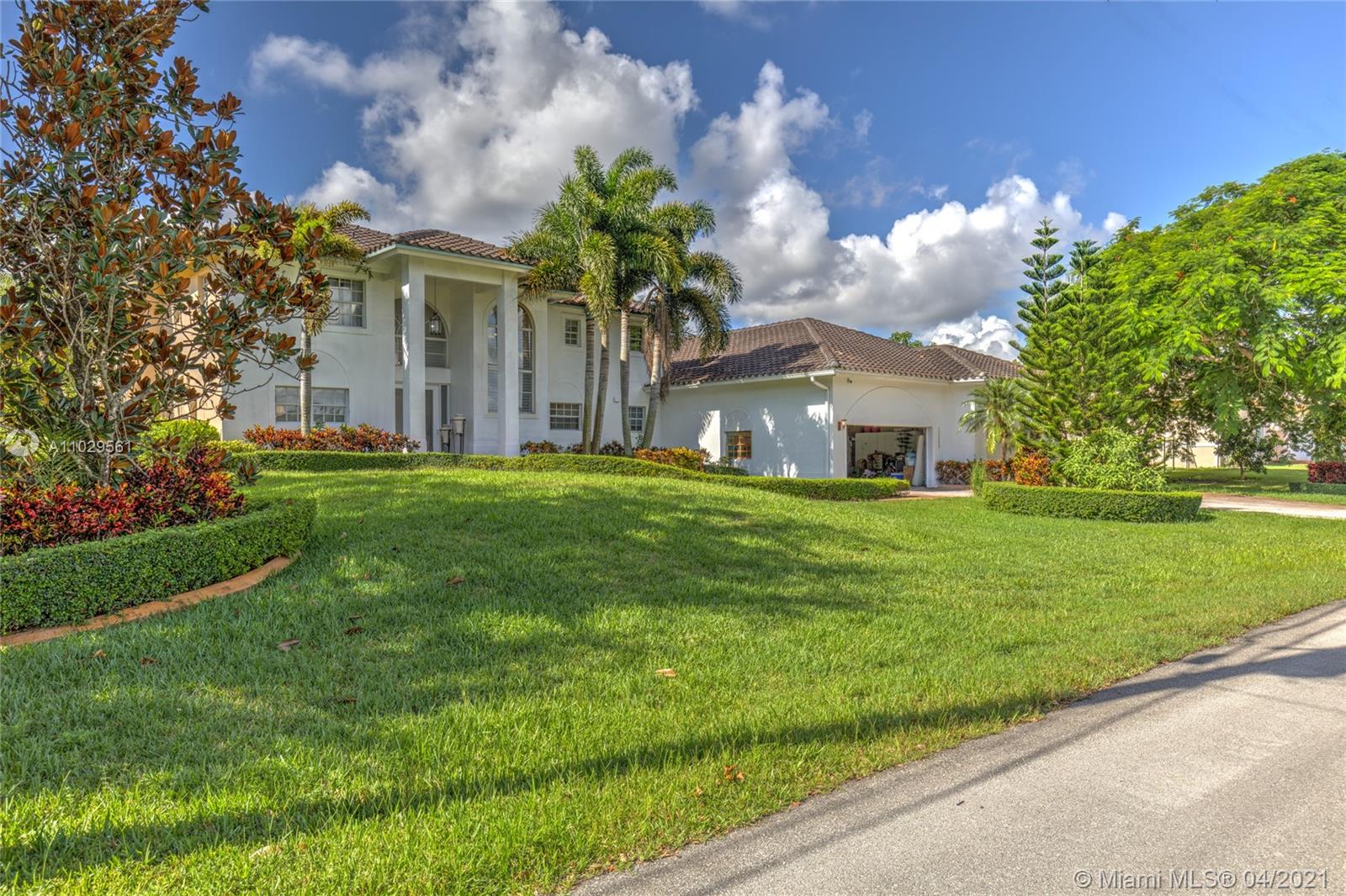 16880 Southwest 59th Court Southwest Ranches, FL 33331 - Photo 11 of 38 Gallery Image 11
