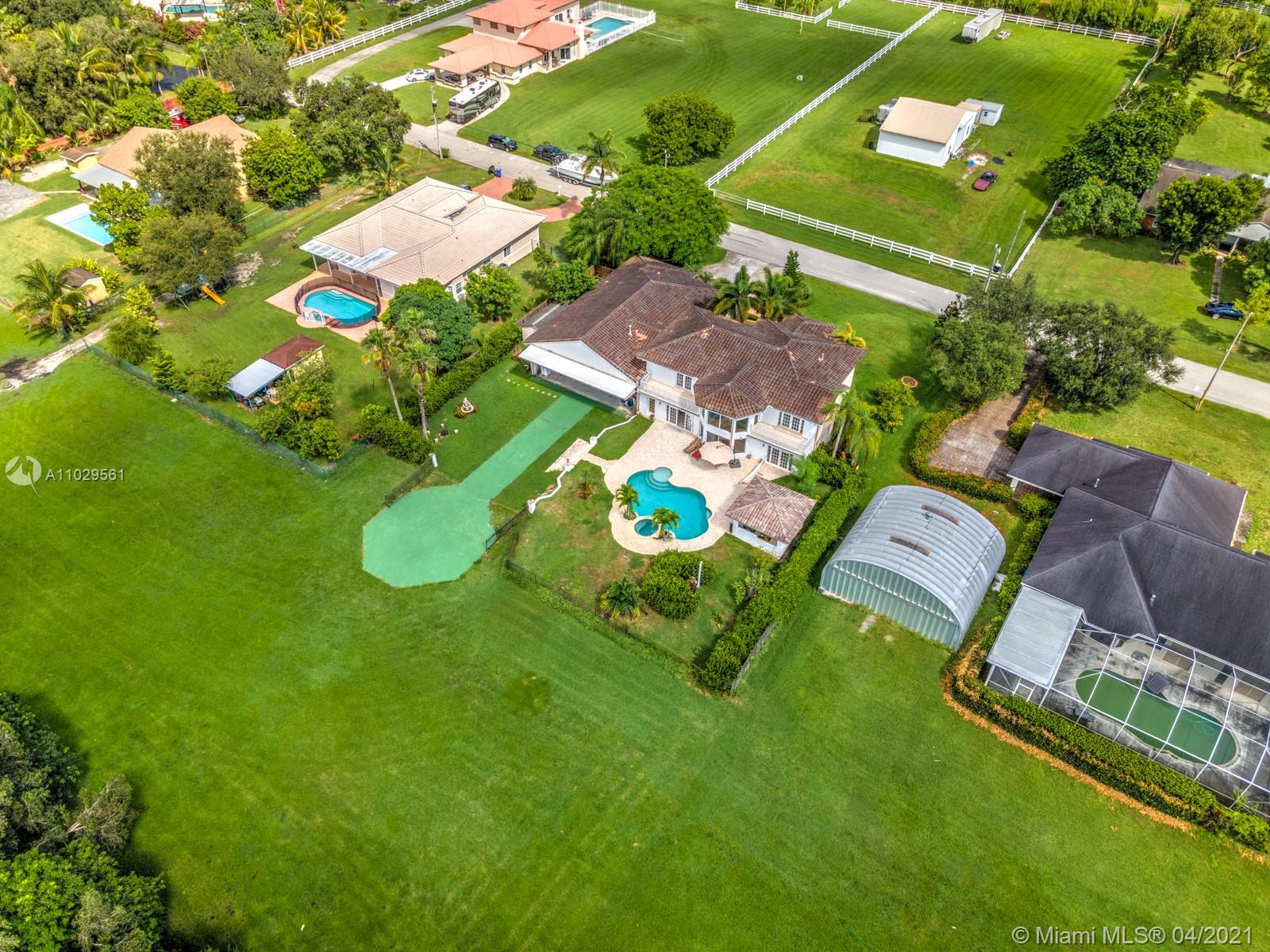 16880 Southwest 59th Court Southwest Ranches, FL 33331 - Photo 7 of 38 Gallery Image 7