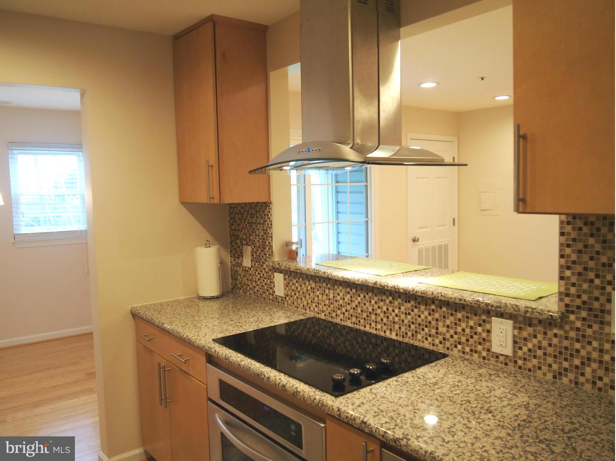 8341 Montgomery Run Road, Unit G Ellicott City, MD 21043 - Photo 2 of 30 Kitchen