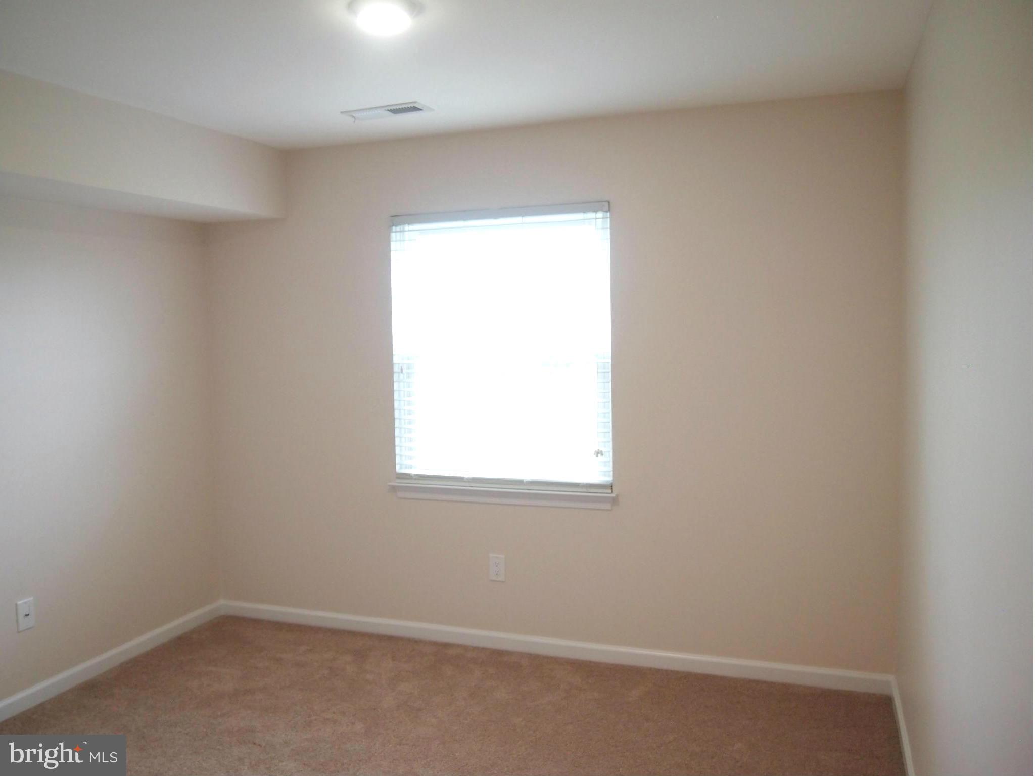 8341 Montgomery Run Road, Unit G Ellicott City, MD 21043 - Photo 24 of 30 Bedroom