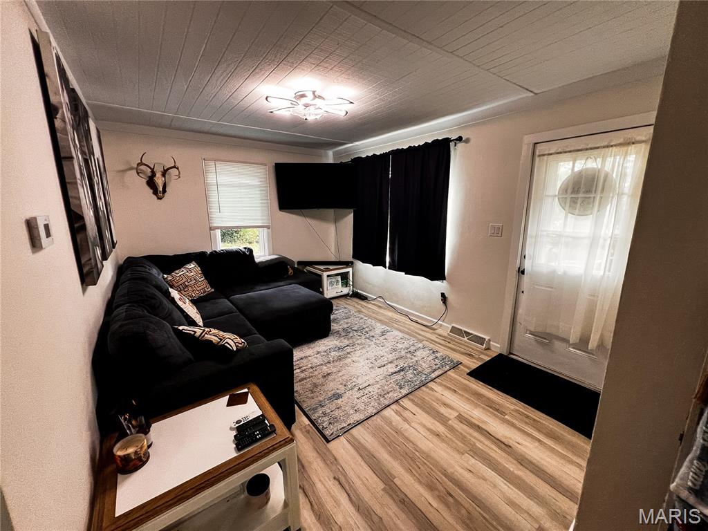 704 Royal Avenue Mount Vernon, IL 62864 - Photo 8 of 17