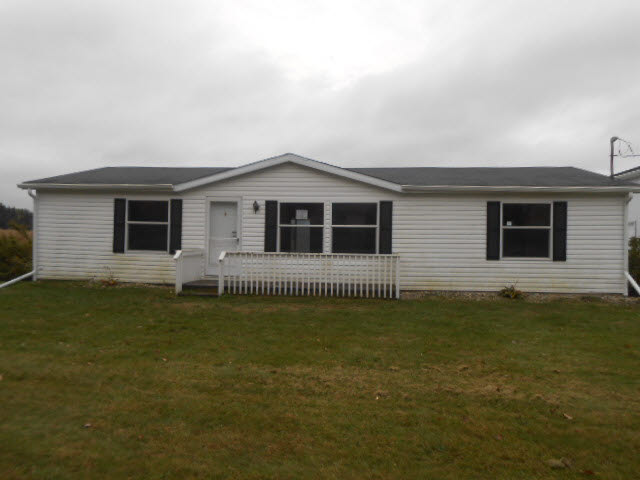 17845 Doyle Road Hemlock, MI 48626 - Photo 11 of 25