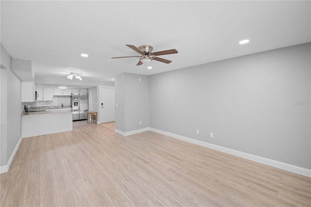 3411 Clark Road, Unit 112 Sarasota, FL 34231 - Photo 9 of 25