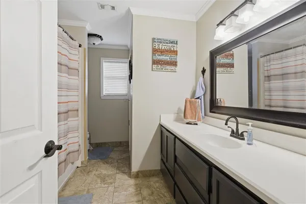 $229,000 | 607 Lockwood Court, Lake Charles, LA 70605