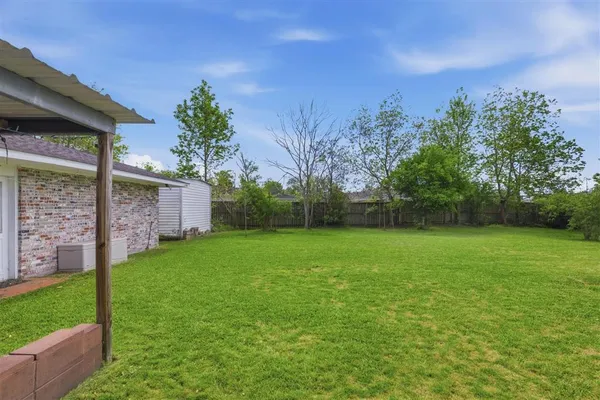 $229,000 | 607 Lockwood Court, Lake Charles, LA 70605