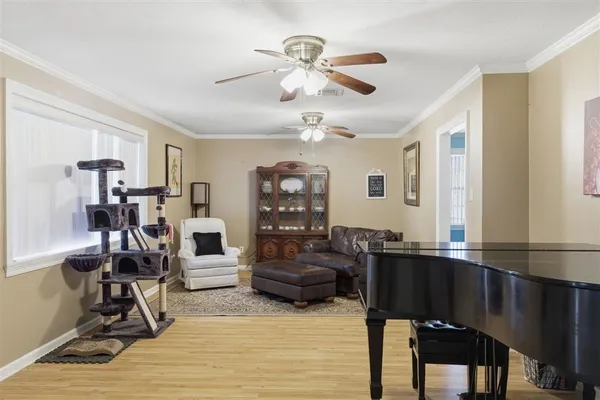 $229,000 | 607 Lockwood Court, Lake Charles, LA 70605