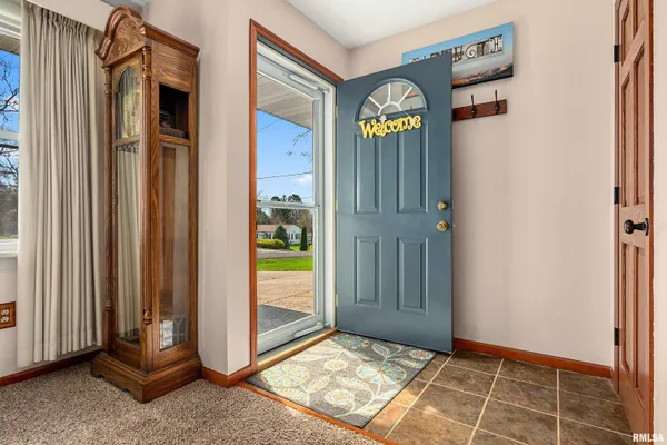$210,000 | 5315 North Isabell Avenue, Peoria, IL 61614