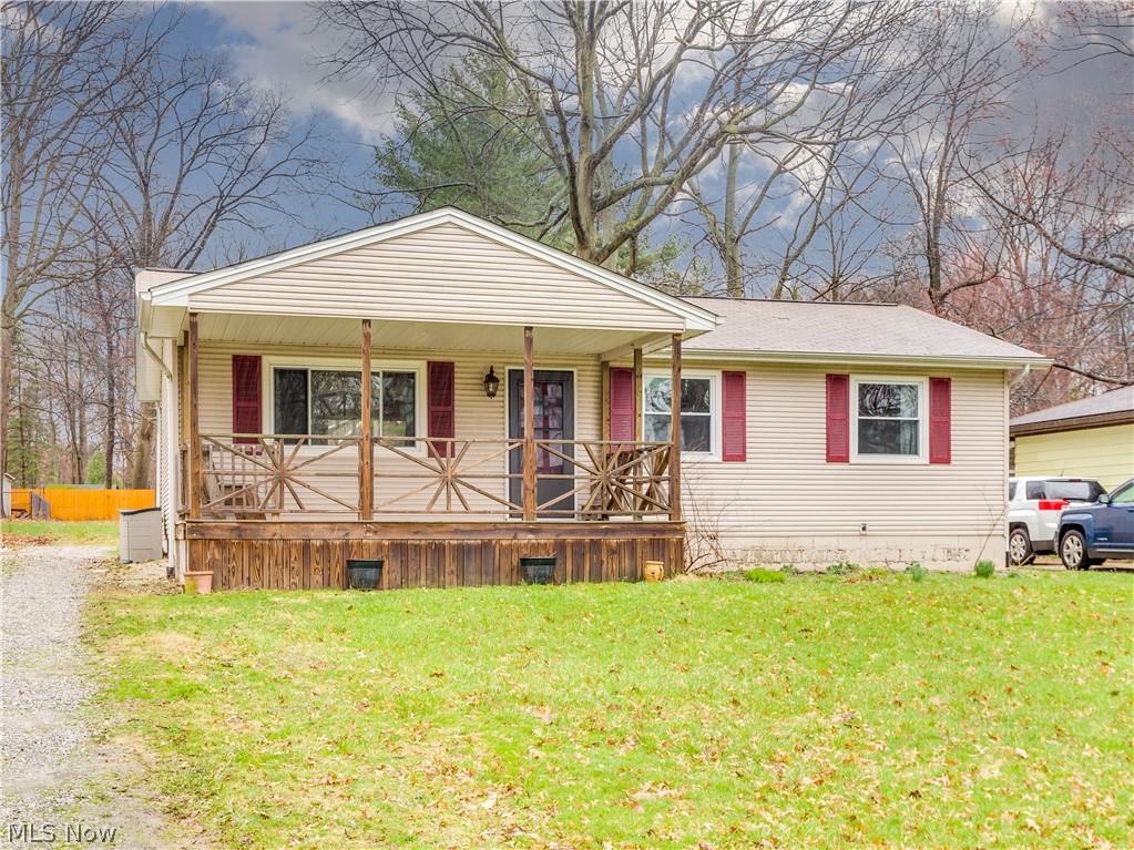 133 Meadowridge Road Mogadore, OH 44260 - Photo 1 of 26 Gallery Image 1