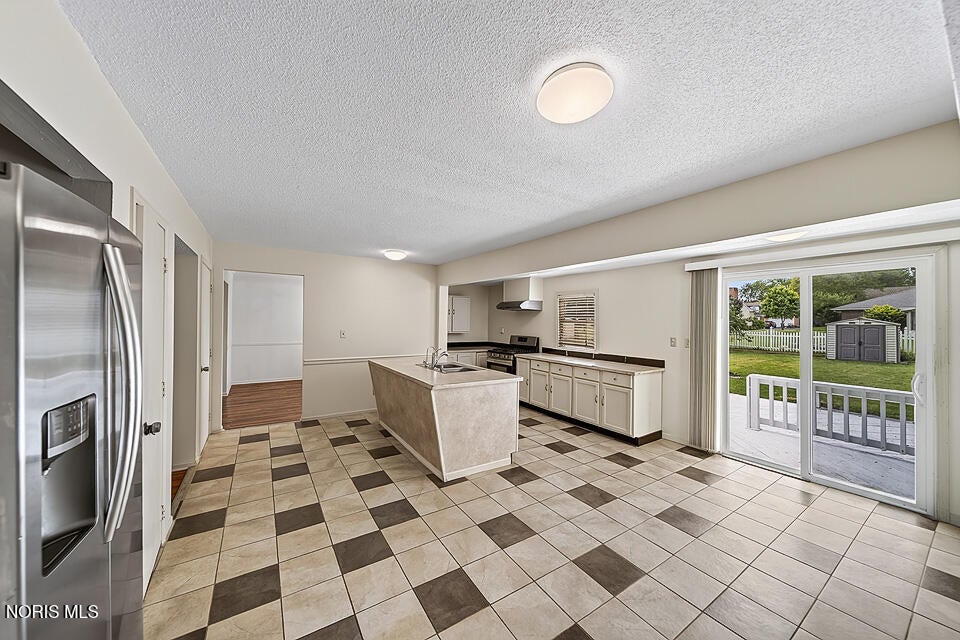 2416 Springmill Road Findlay, OH 45840 - Photo 9 of 31 Gallery Image 9
