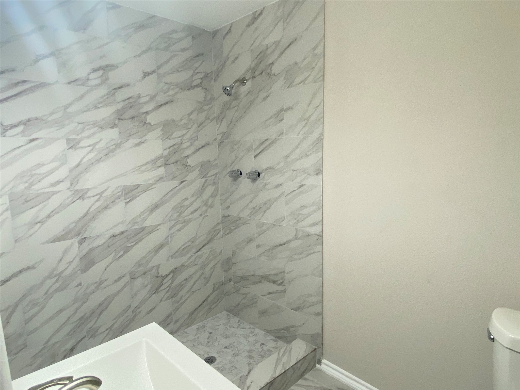 6602 Ariel Street Houston, TX 77074 - Photo 12 of 18