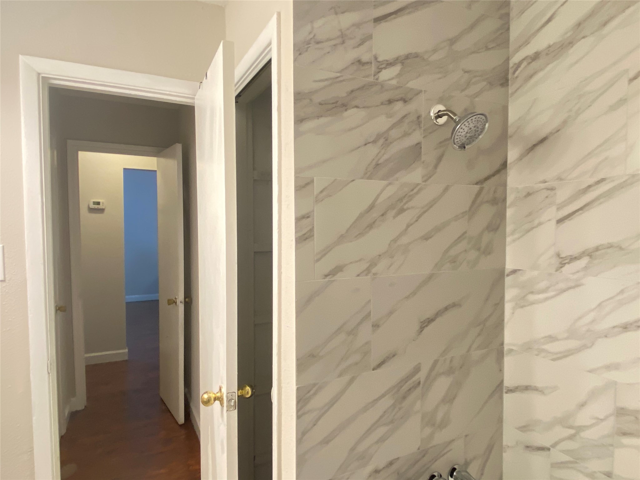 6602 Ariel Street Houston, TX 77074 - Photo 9 of 18