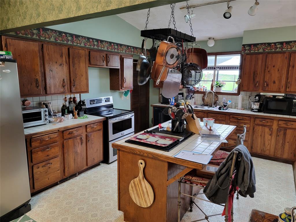 417 State Line Road Vestal, NY 13850 - Photo 32 of 50 Gallery Image 32