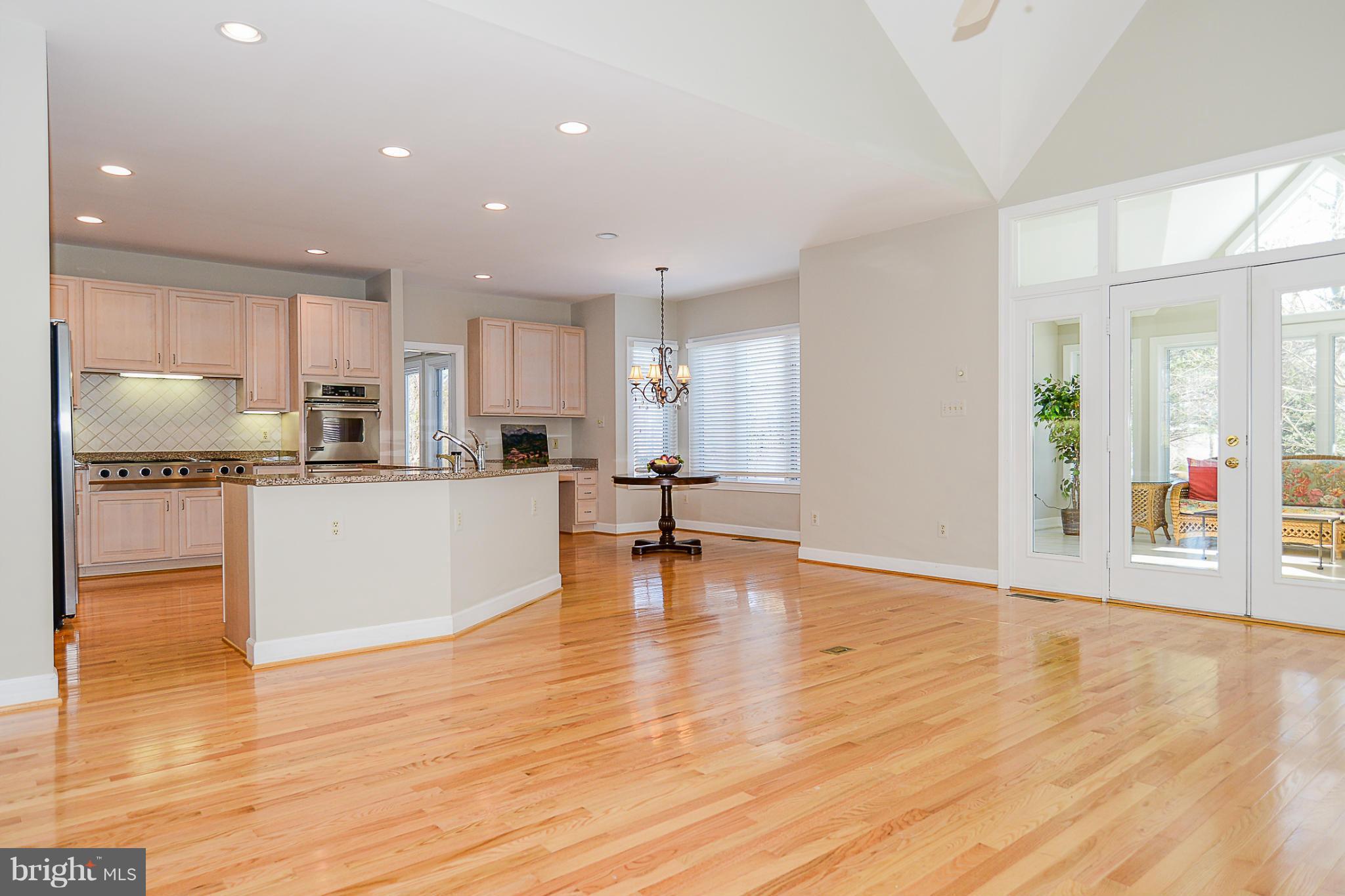 11307 Stones Throw Drive Reston, VA 20194 - Photo 20 of 30 Kitchen