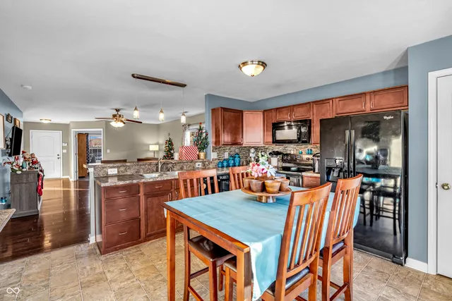 $249,999 | 2941 West Hawanian Lane, Monrovia, IN 46157