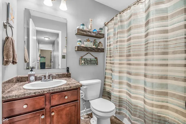 $249,999 | 2941 West Hawanian Lane, Monrovia, IN 46157