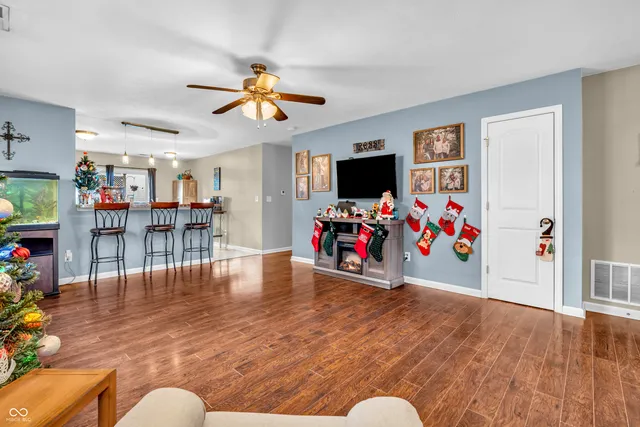 $249,999 | 2941 West Hawanian Lane, Monrovia, IN 46157