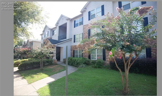 $135,000 | 4101 Fairington Club Drive, Unit 4101, Lithonia, GA 30038