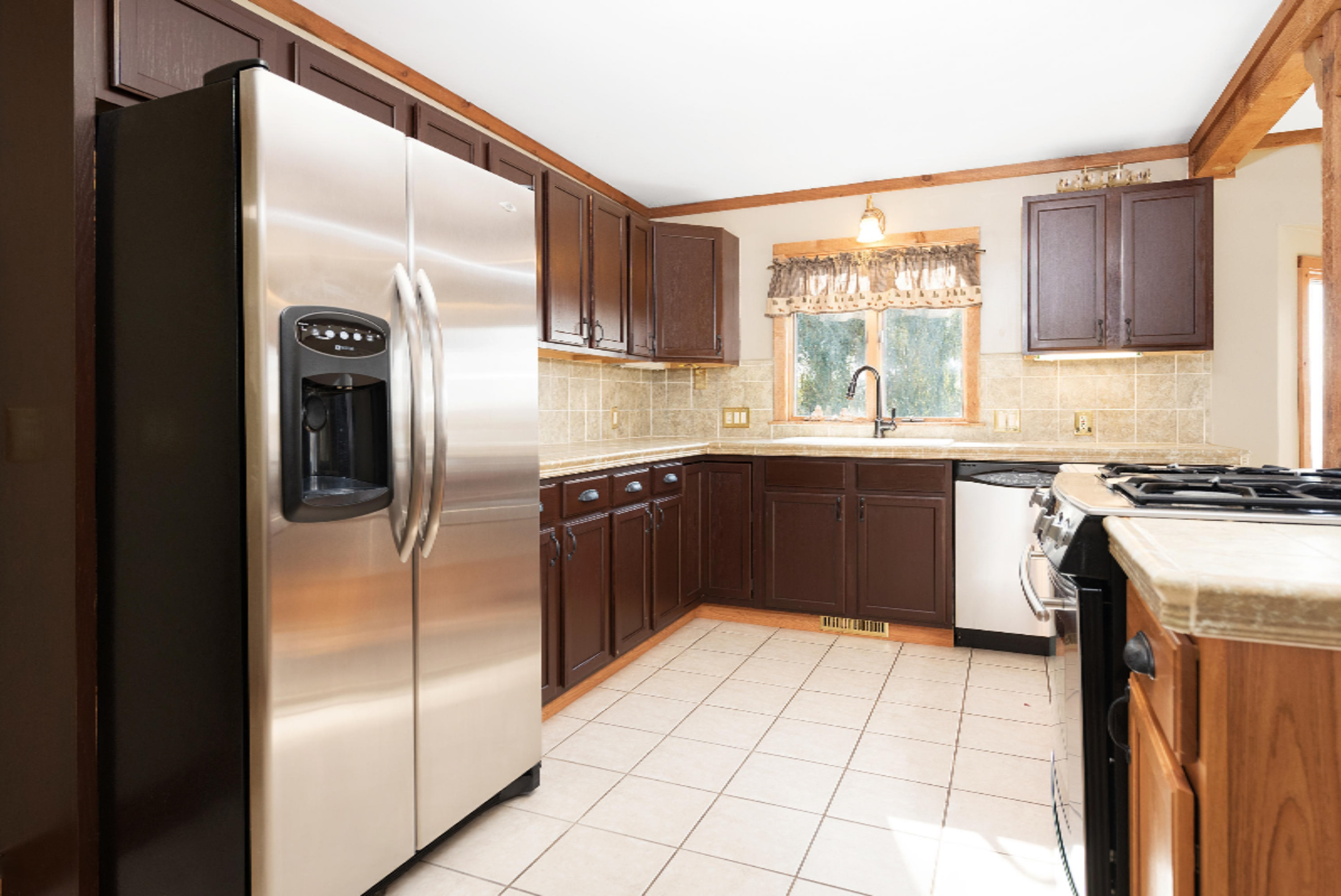 13952 Cascade Road Southeast Lowell, MI 49331 - Photo 19 of 47 RJG_0038