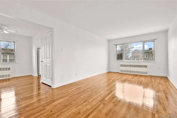 $2,999 | 61-12 70th Street | Middle Village