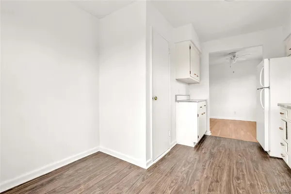 $2,999 | 61-12 70th Street | Middle Village