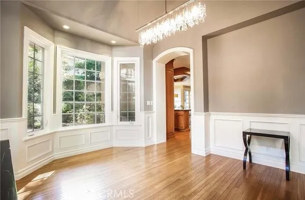 $7,500 | 3028 East Chevy Chase Drive, Glendale, CA 91206