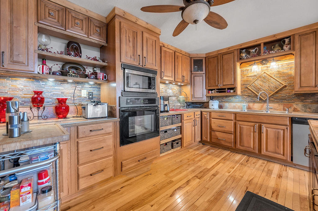645 Calico Road Berea, KY 40403 - Photo 12 of 109 TDB_7866