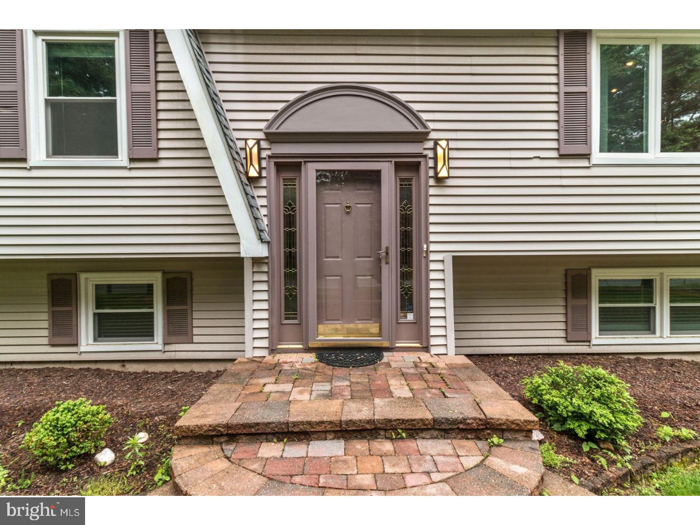 2 Sandy Lane Ewing, NJ 08628 - Photo 3 of 25 Exterior Front