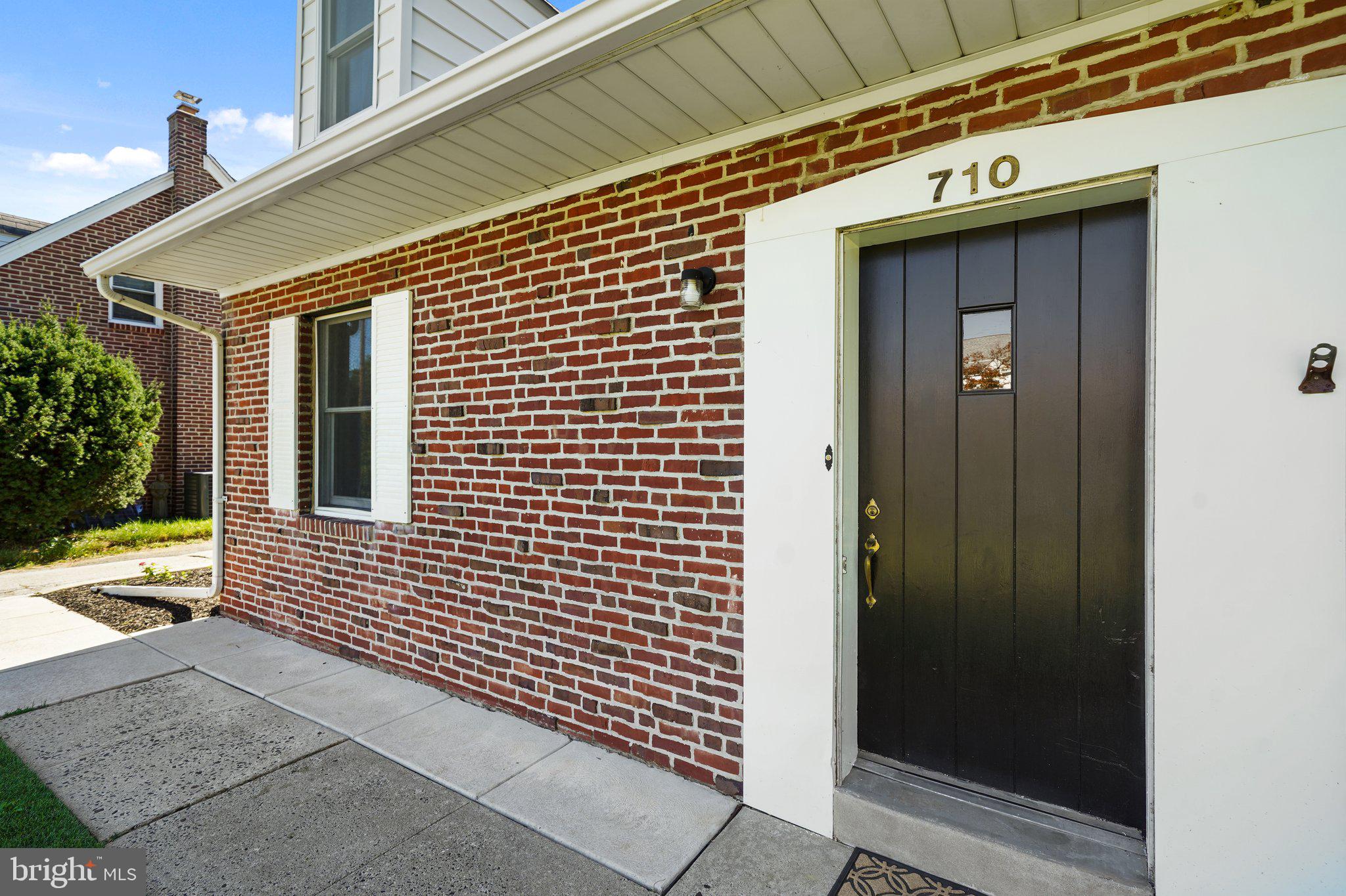 710 Braxton Road Ridley Park, PA 19078 - Photo 4 of 24 Gallery Image 4