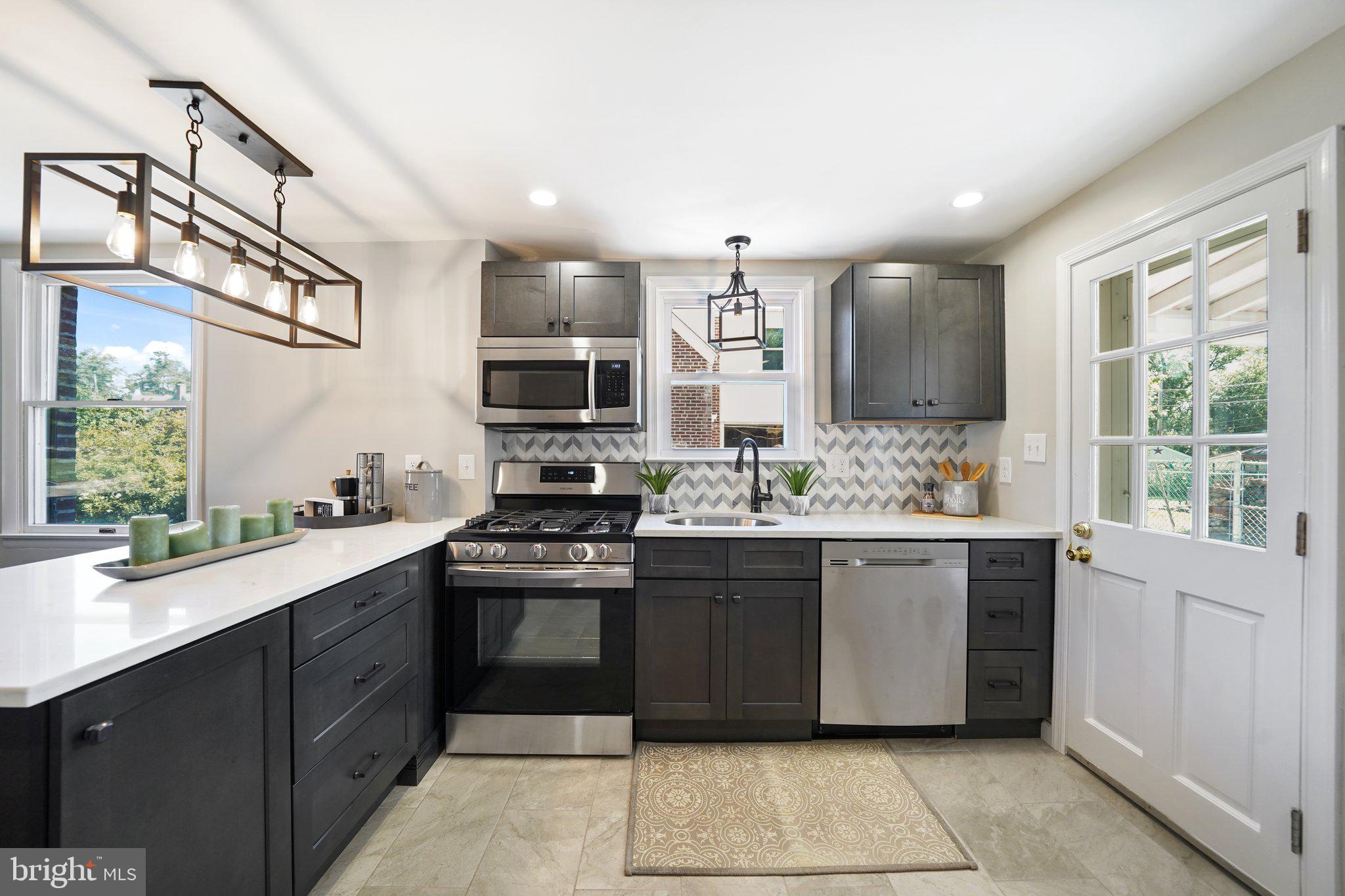 710 Braxton Road Ridley Park, PA 19078 - Photo 6 of 24 Gallery Image 6