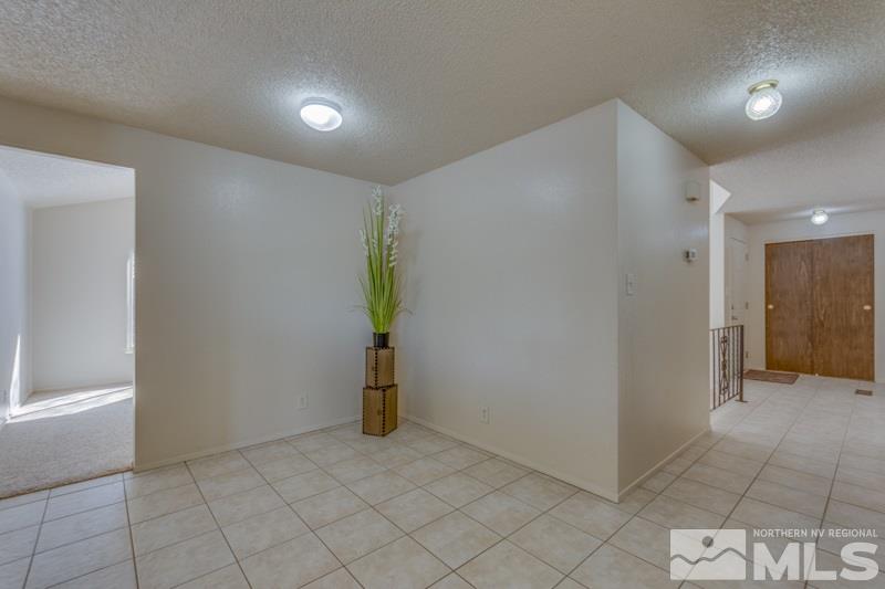 4105 Snowshoe Lane Reno, NV 89502 - Photo 6 of 25 Photo 6