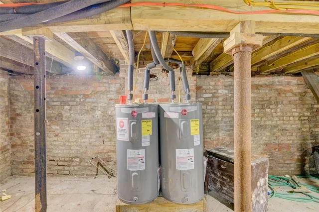 $155,000 | 446 1st Street, Albany, NY 12206