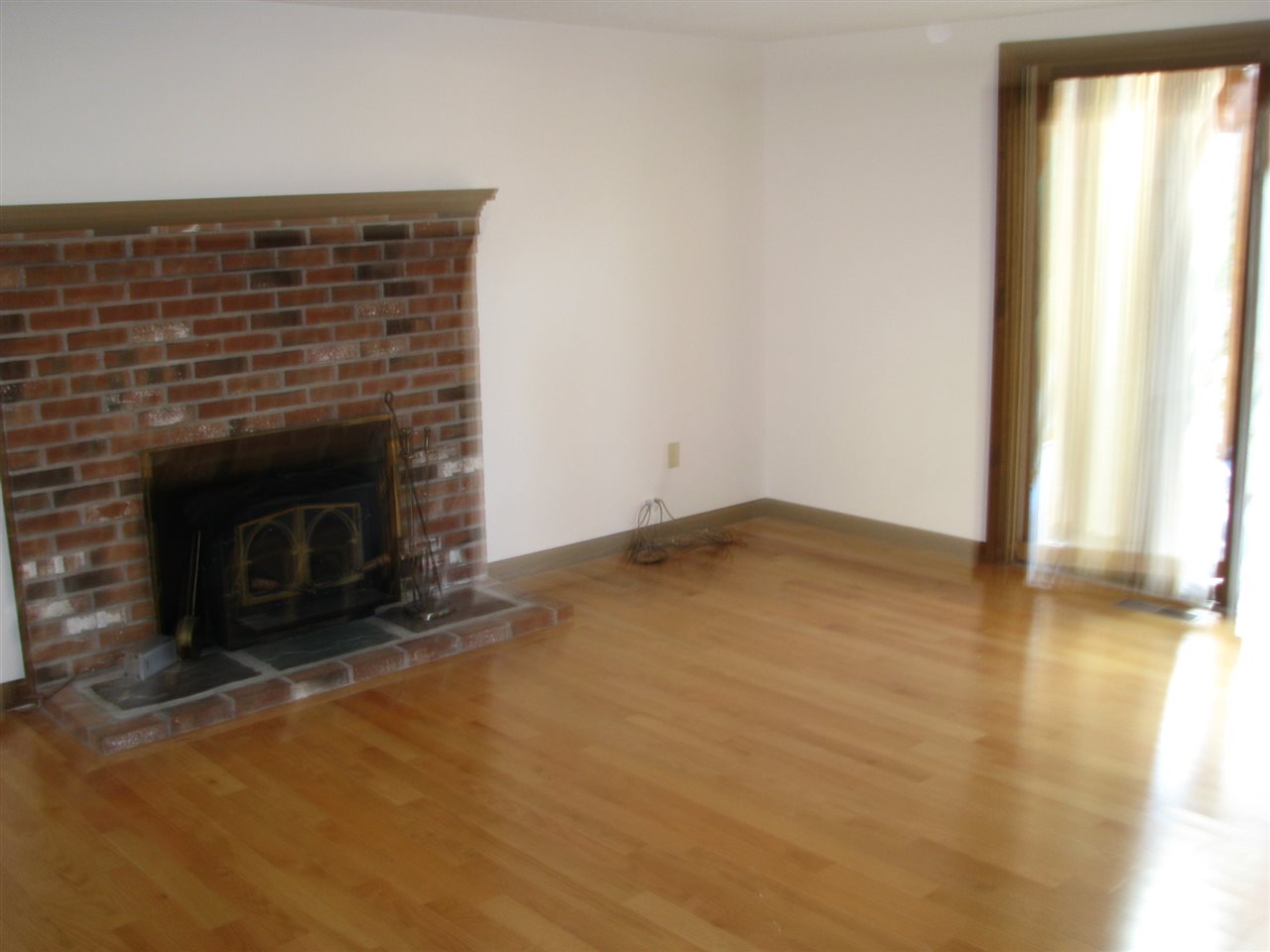 13 Corduroy Road Amherst, NH 03031 - Photo 4 of 15