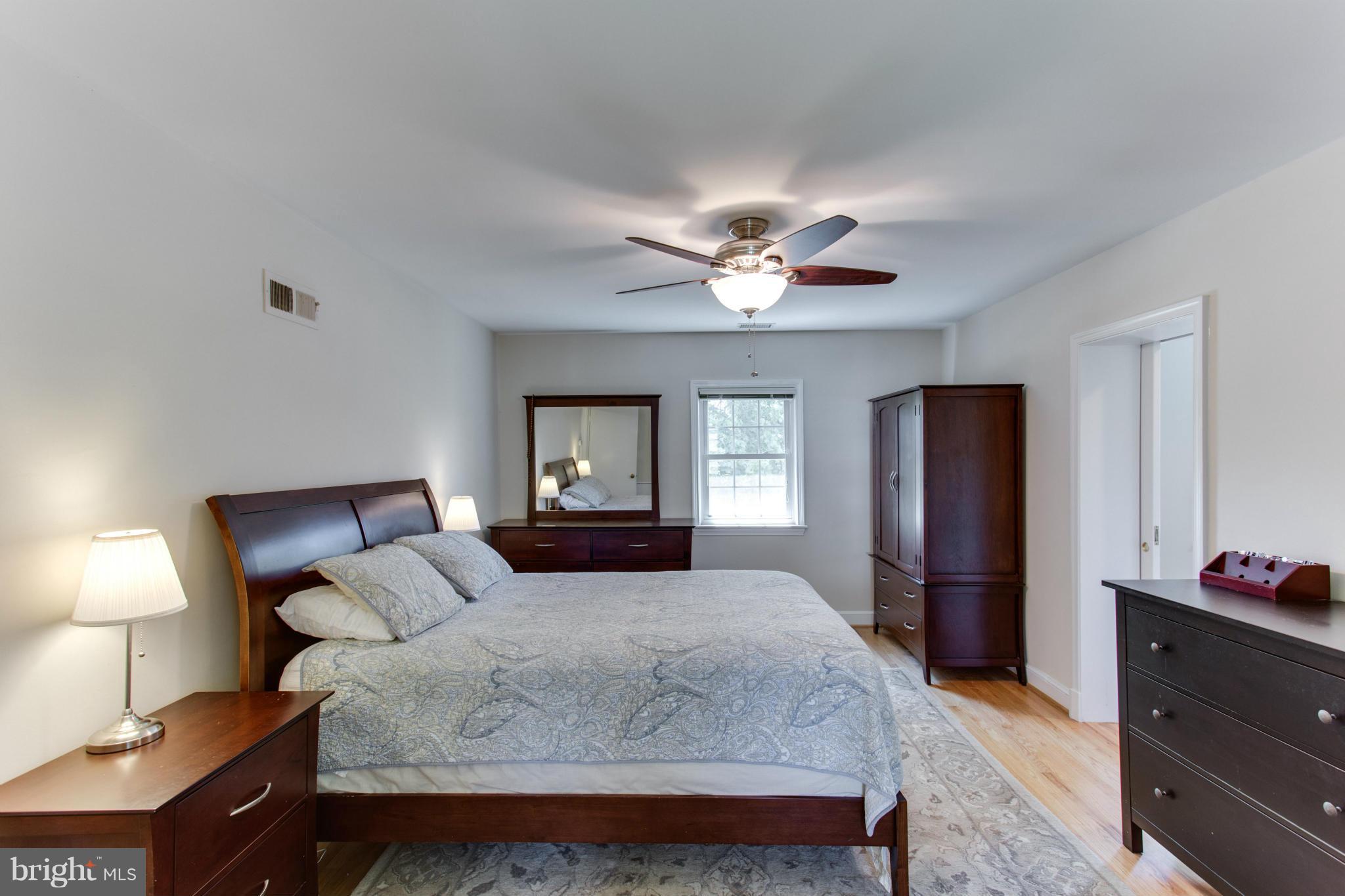 9618 Evergreen Street Silver Spring, MD 20901 - Photo 17 of 30 Bedroom (Master)