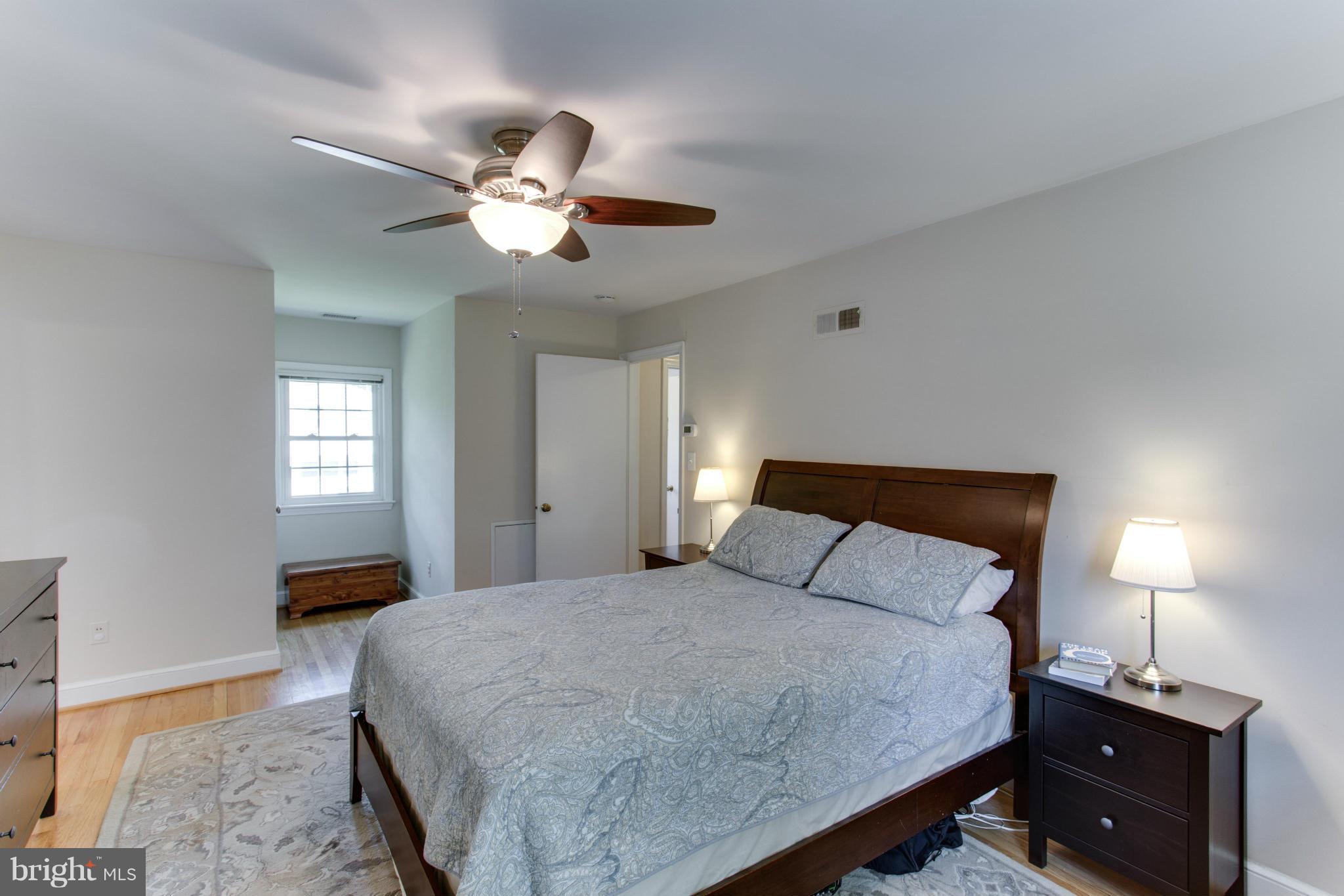9618 Evergreen Street Silver Spring, MD 20901 - Photo 18 of 30 Bedroom (Master)