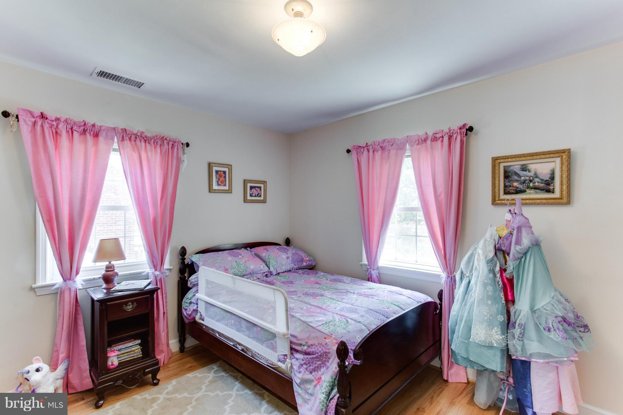 9618 Evergreen Street Silver Spring, MD 20901 - Photo 22 of 30 Bedroom