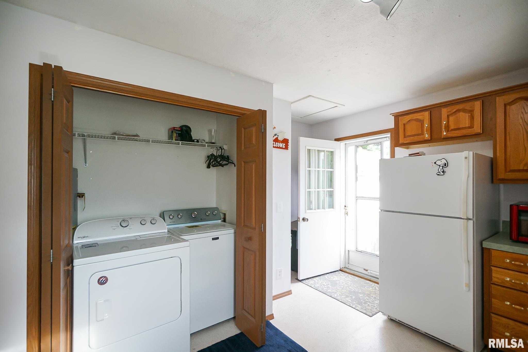 297 Macallen Lake Road Carlock, IL 61725 - Photo 15 of 45