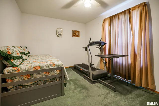 $264,900 | 297 Macallen Lake Road, Carlock, IL 61725