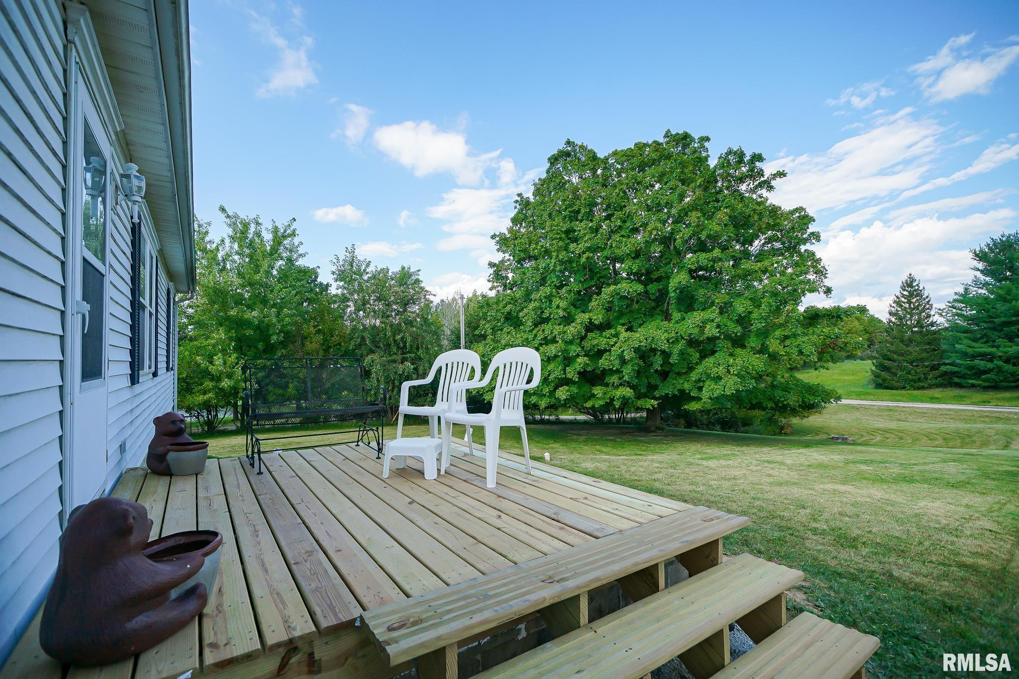 297 Macallen Lake Road Carlock, IL 61725 - Photo 4 of 45