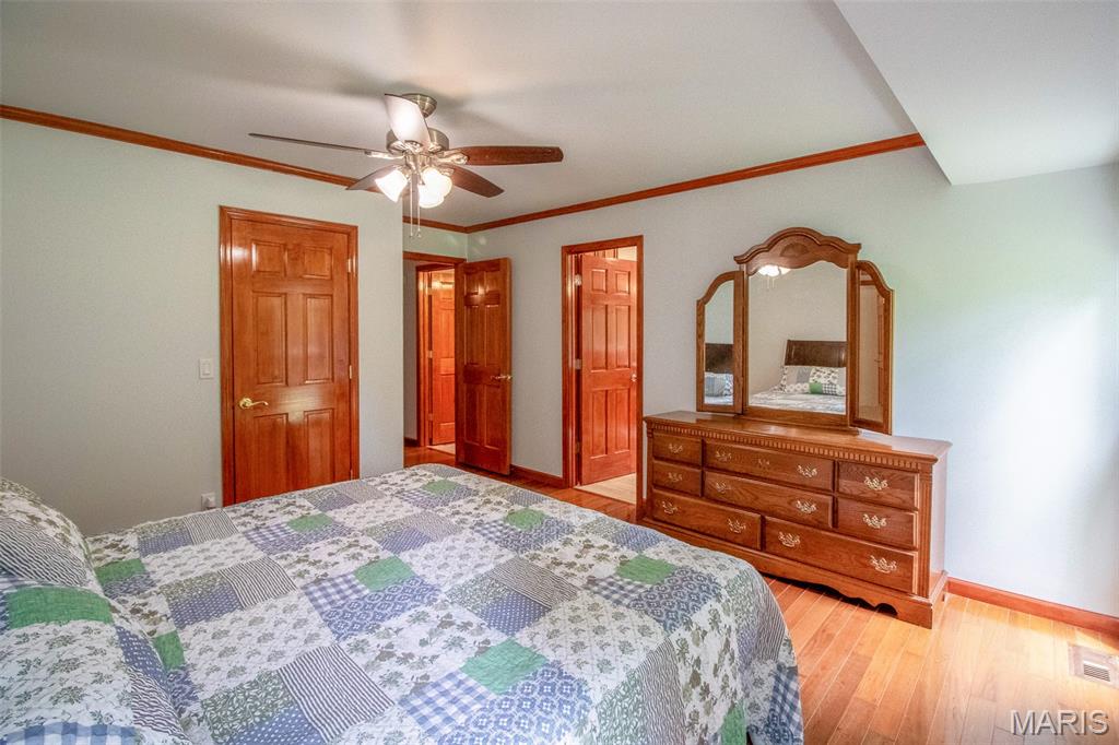 15464 Clover Ridge Drive Chesterfield, MO 63017 - Photo 18 of 53 Gallery Image 18