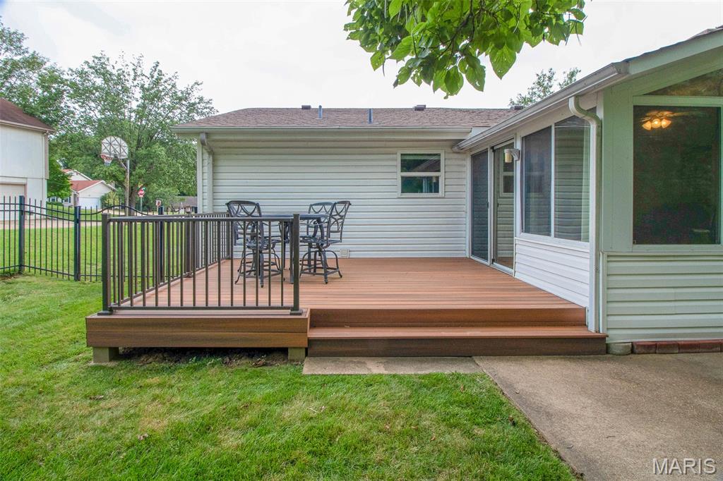 15464 Clover Ridge Drive Chesterfield, MO 63017 - Photo 50 of 53 Gallery Image 50