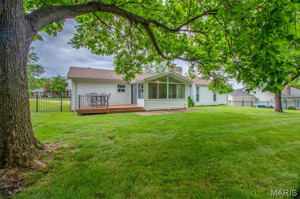 15464 Clover Ridge Drive Chesterfield, MO 63017 - Photo 53 of 53 Gallery Image 53