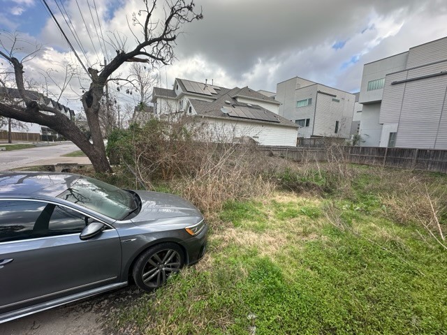 2308 Bevis Street Houston, TX 77008 - Photo 5 of 6