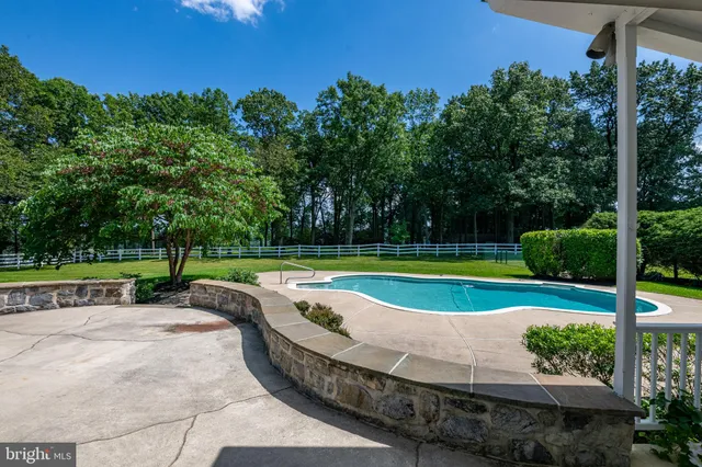 $4,500 | 558 Brownsville Road, Sinking Spring, PA 19608