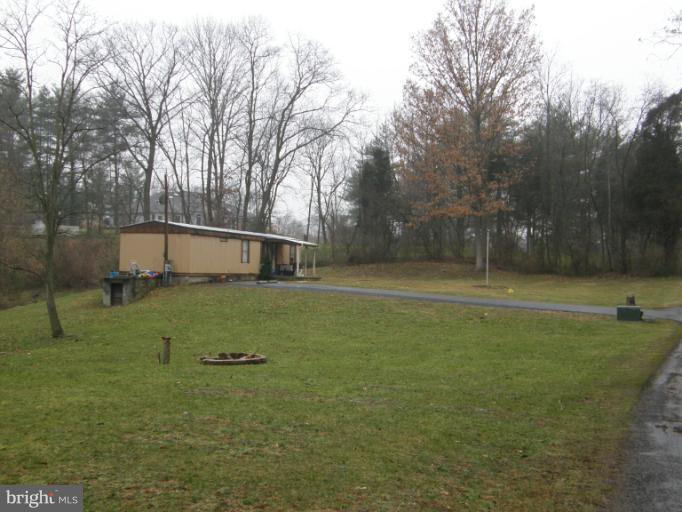 15517 Mobile Road Williamsport, MD 21795 - Photo 1 of 1 Exterior (Front)
