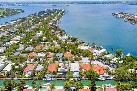 $4,999,000 | 8055 Noremac Avenue, Miami Beach, FL 33141