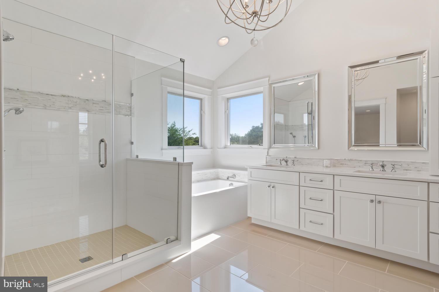 7210 Kent Point Road Stevensville, MD 21666 - Photo 31 of 96 Master Bath