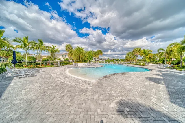 a view of outdoor space