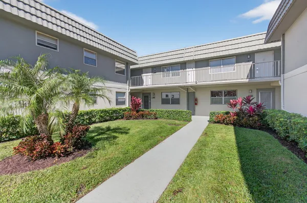 $80,000 | 256 Flanders F, Delray Beach, FL 33484