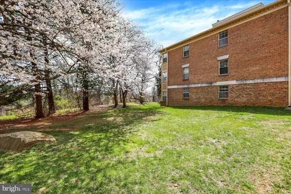 $285,500 | 21 Rain Flower Path, Unit 301, Sparks Glencoe, MD 21152