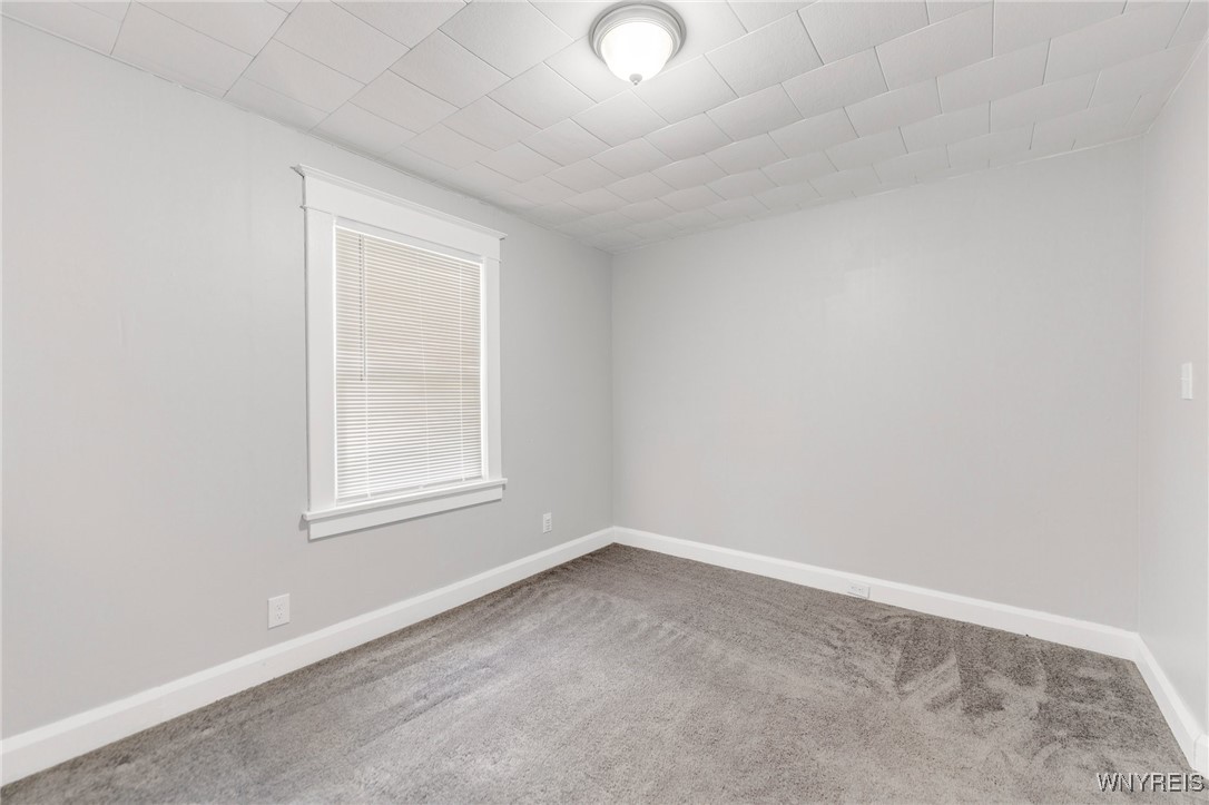 159 68th Street Niagara Falls, NY 14304 - Photo 15 of 44 Bedroom 3